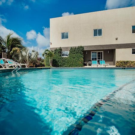 Rh Boutique Hotel Aruba Ораниестад Екстериор снимка